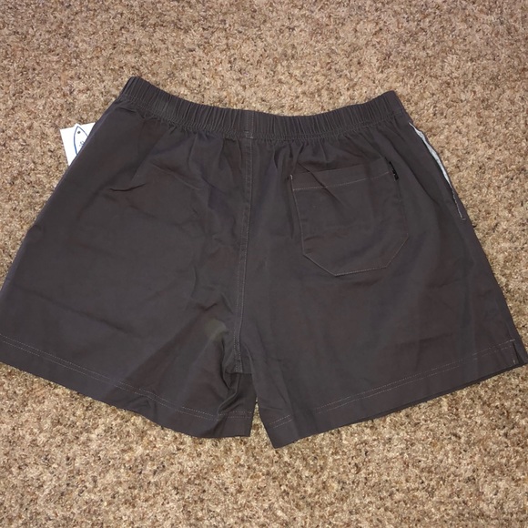 L - Grey Maamgic Men’s Shorts - Picture 3 of 3